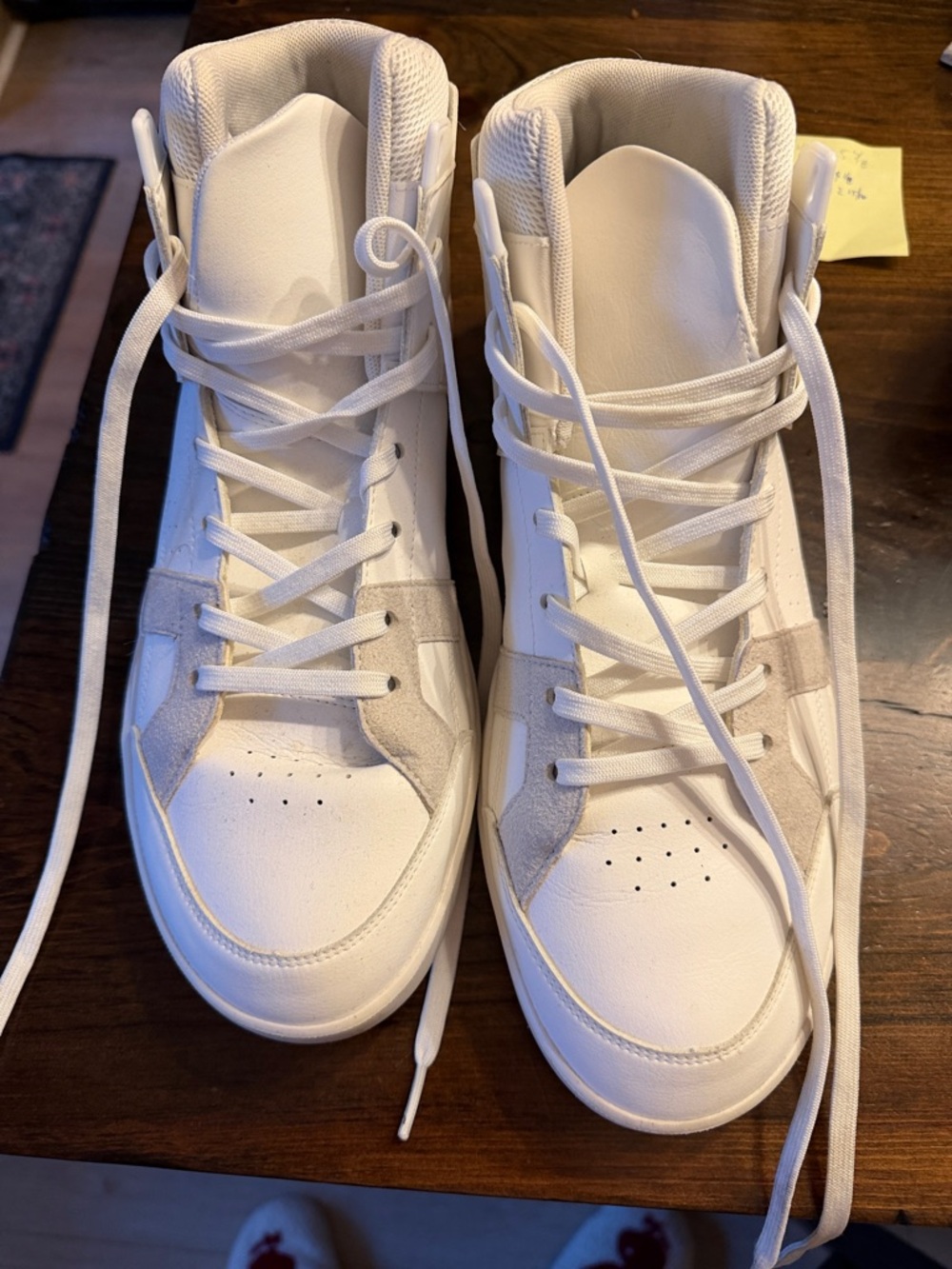 On Cloud high tops